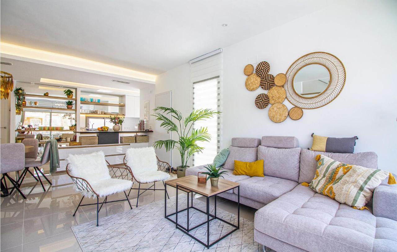 Gorgeous Home In Los Alcazares With Wifi Los Alcázares Exterior foto